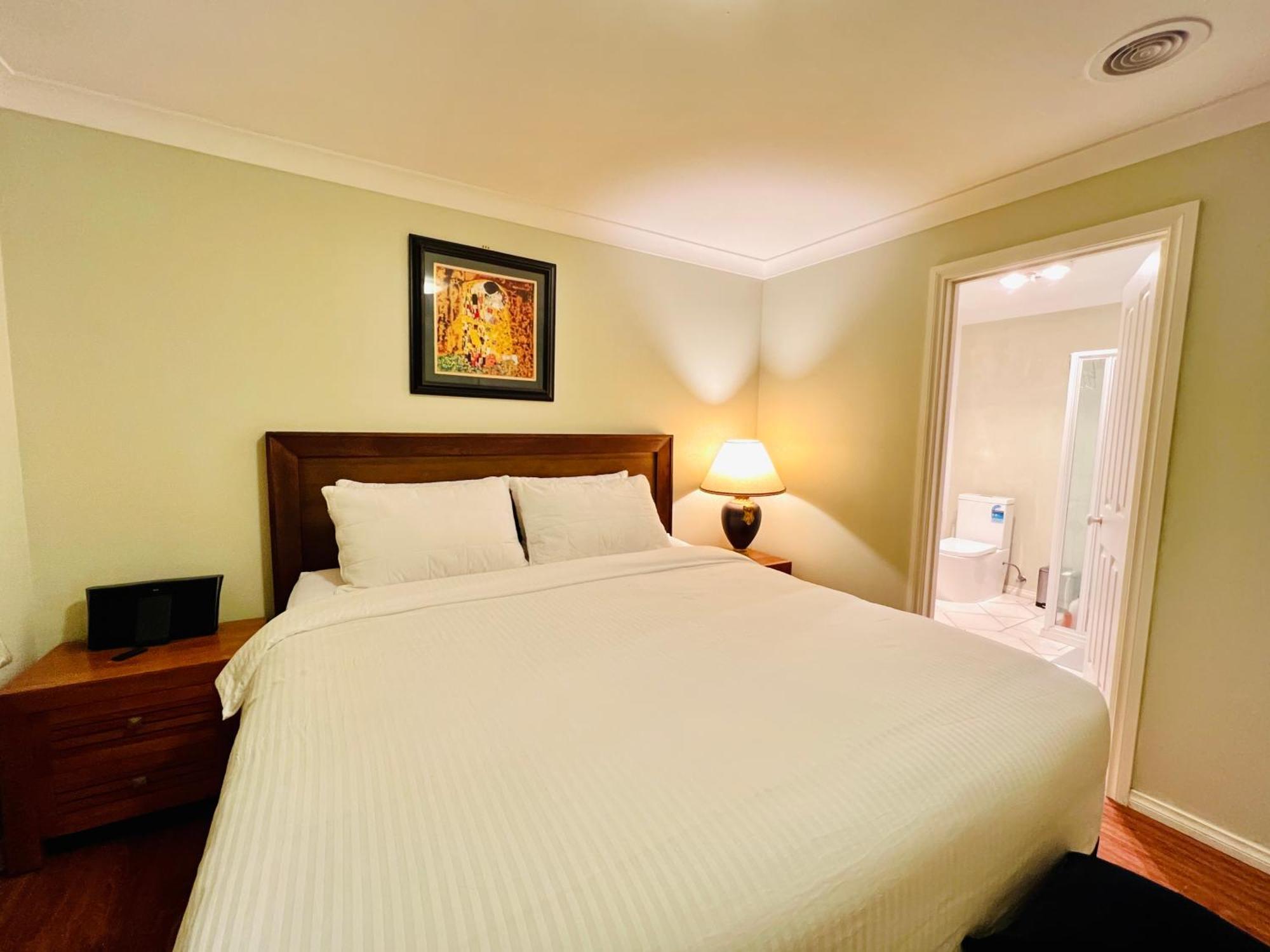 Spacious 6 Bedroom Holiday Home 15 Min Away From Melbourne Airport Sydenham المظهر الخارجي الصورة