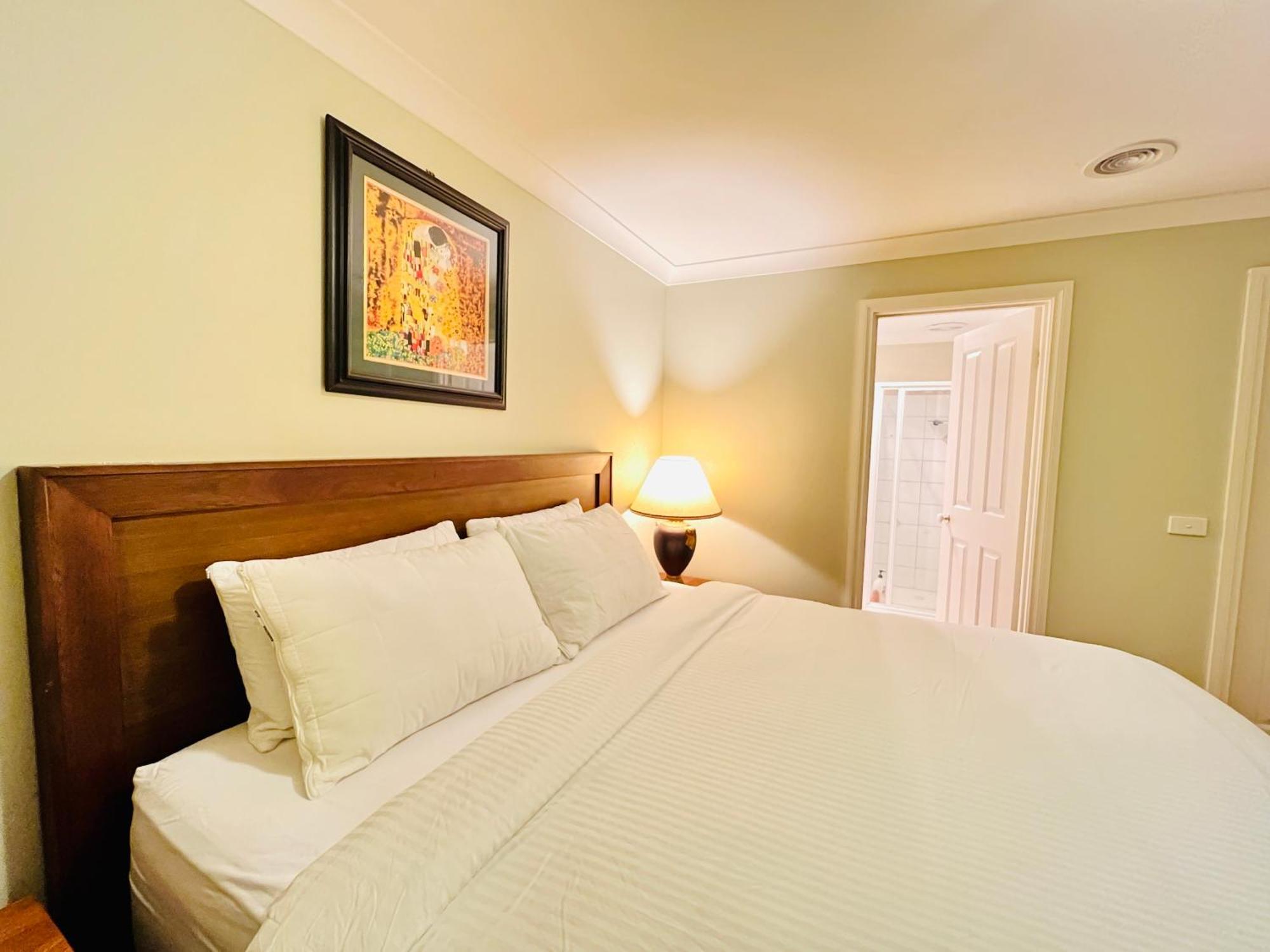 Spacious 6 Bedroom Holiday Home 15 Min Away From Melbourne Airport Sydenham المظهر الخارجي الصورة