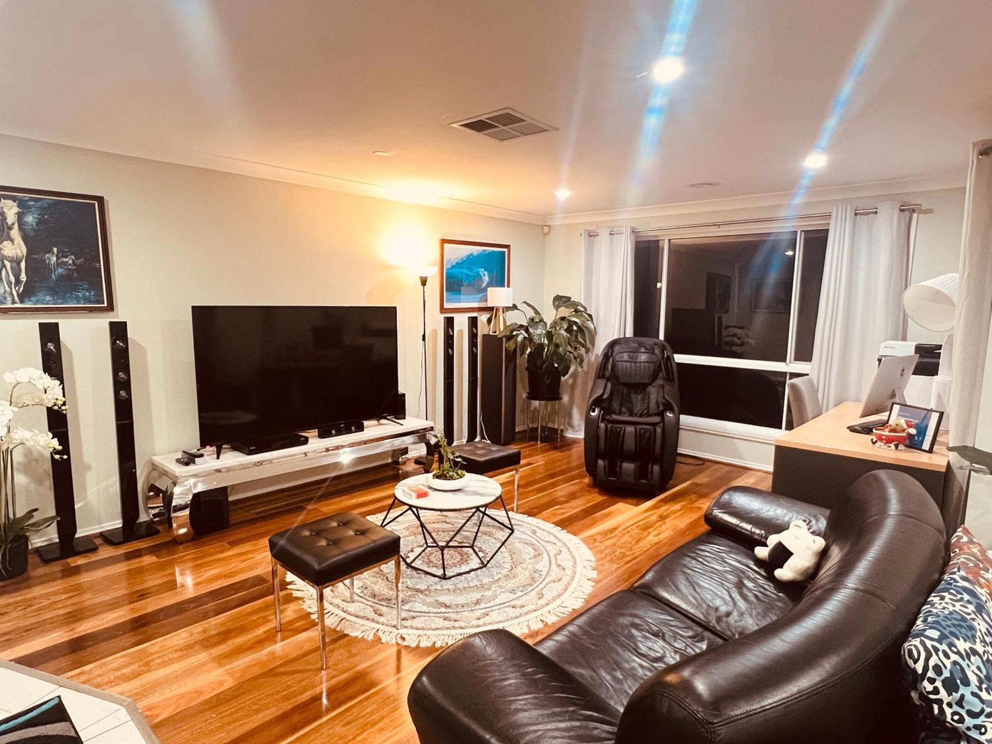Spacious 6 Bedroom Holiday Home 15 Min Away From Melbourne Airport Sydenham المظهر الخارجي الصورة