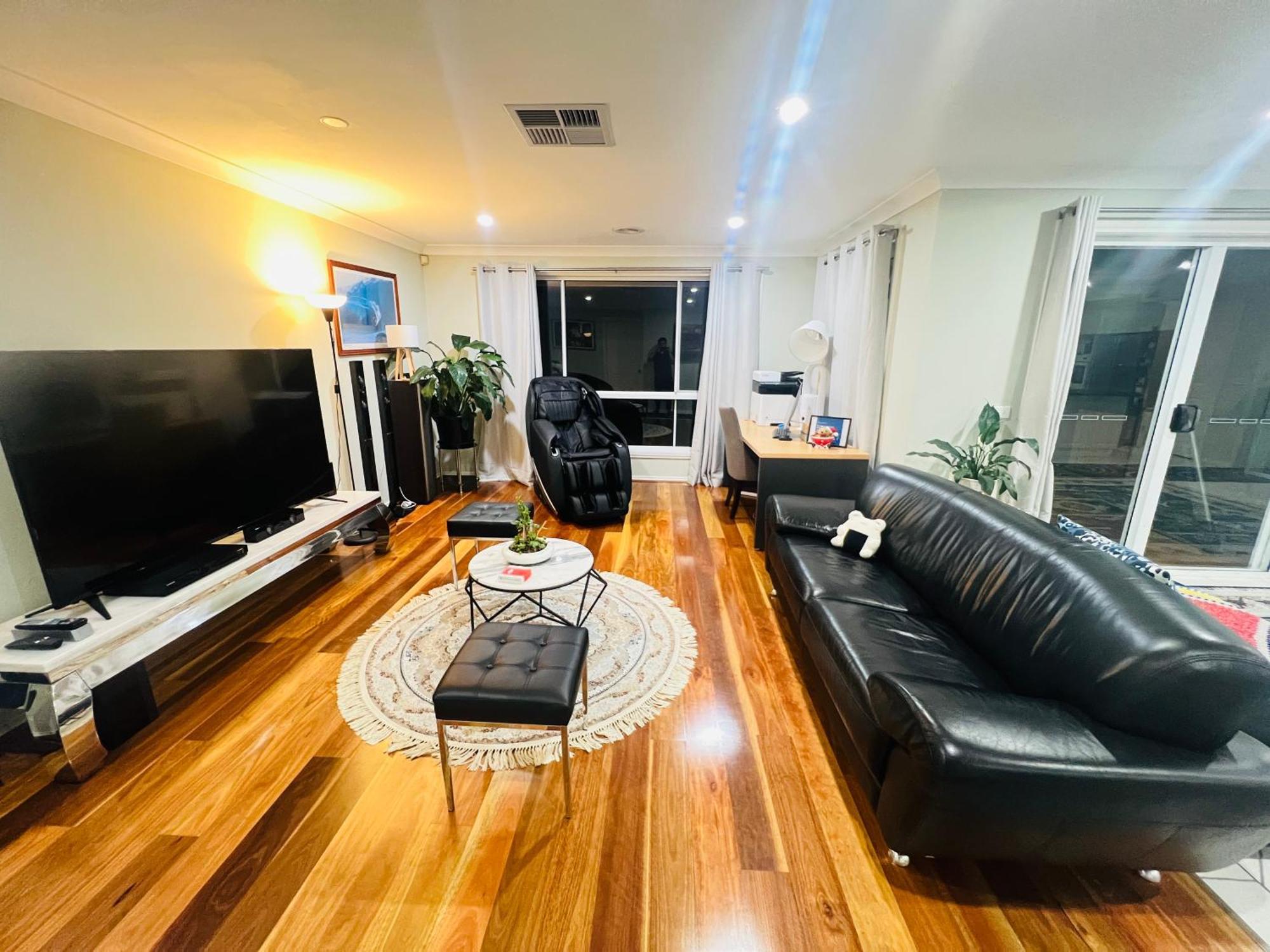 Spacious 6 Bedroom Holiday Home 15 Min Away From Melbourne Airport Sydenham المظهر الخارجي الصورة